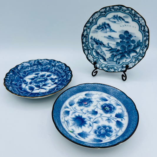 Japanese Arita-Yaki Porcelain Plates