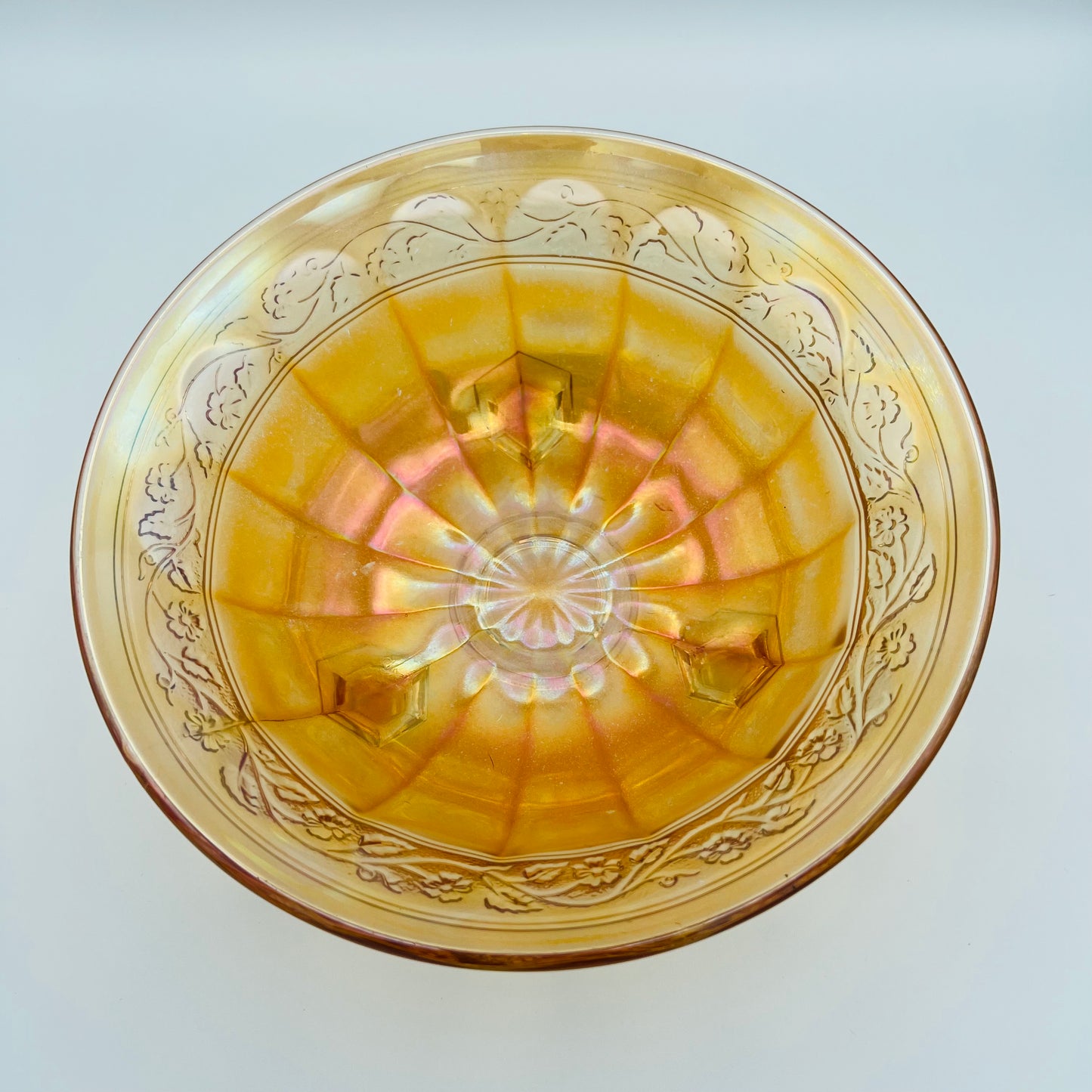 Carnival 3 Footed Bowl