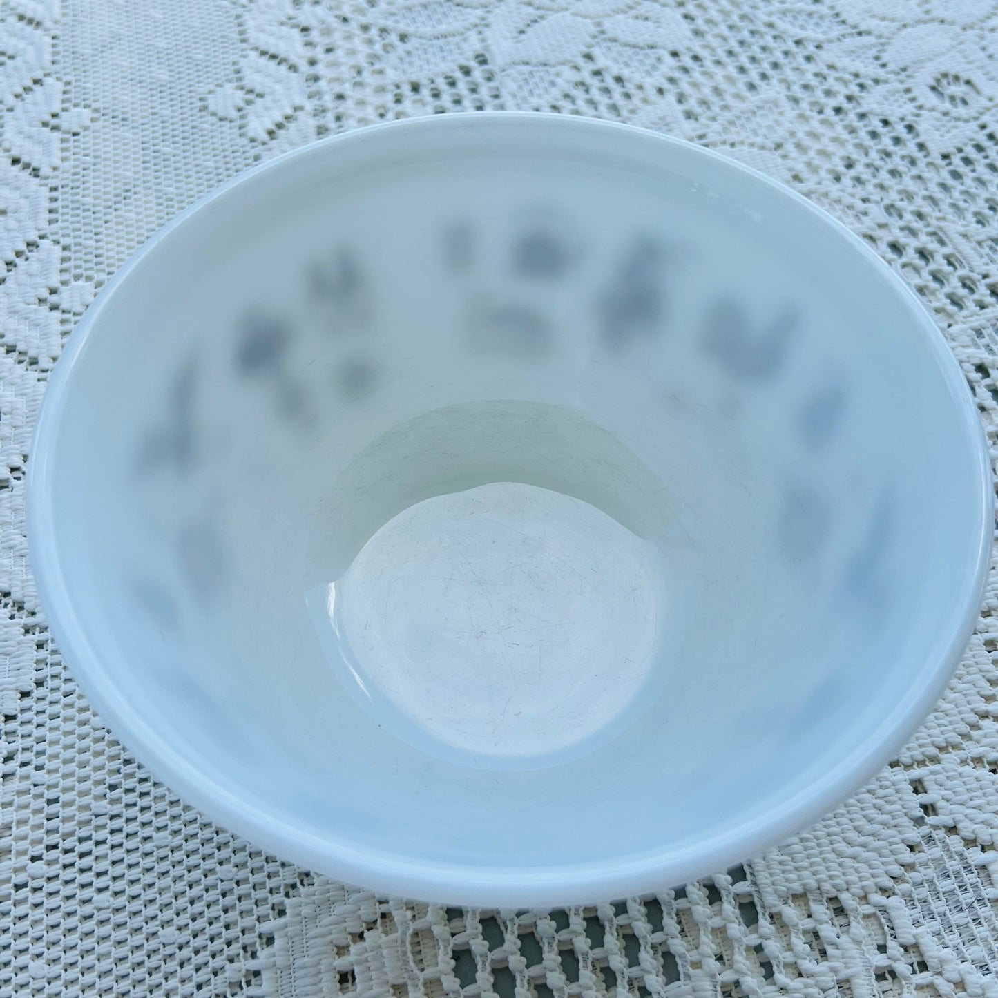 Pyrex Early Americana Mixing Bowl