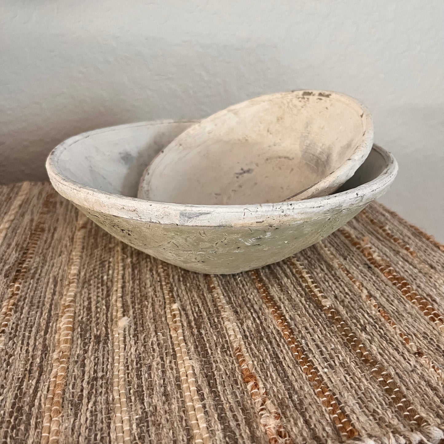 Terracotta Bowl in Whitestone - Medium